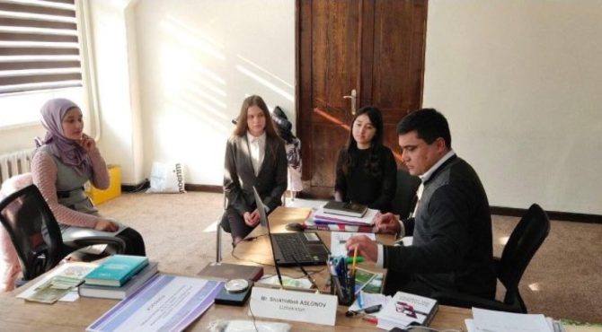Aslonov meets ISMA Uzbekistan students