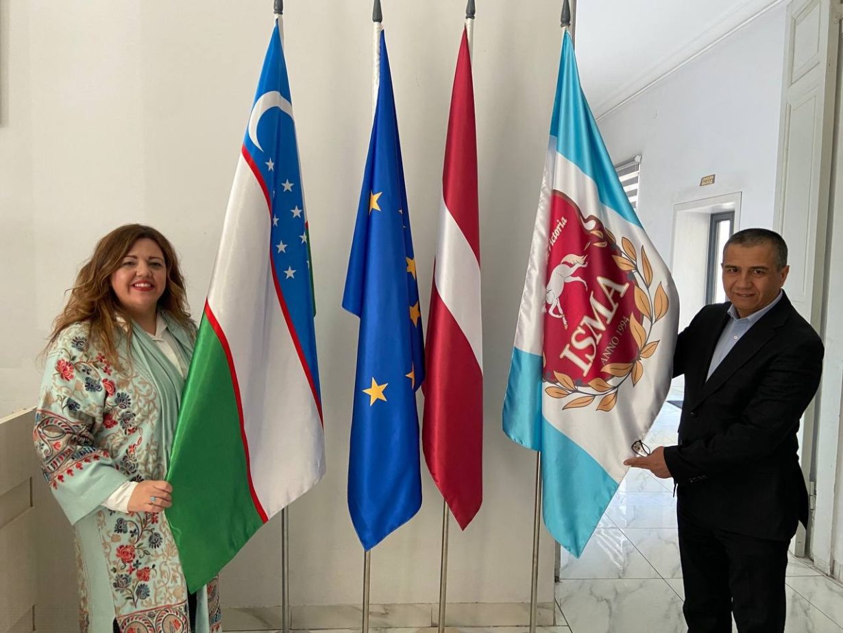 Seminar on Tourism development at ISMA Fergana with Spanish professor